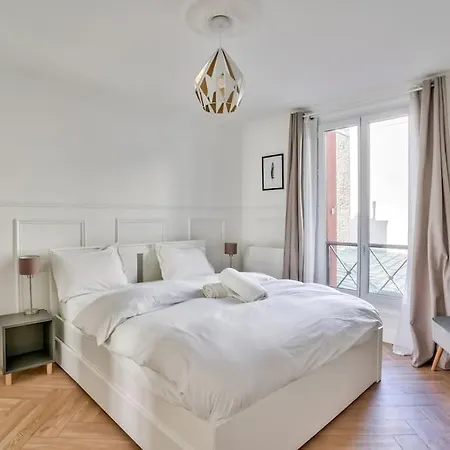Splendide Au Coeur De 9 Lägenhet Paris